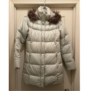 Columbia Women's White / Light Gray Puffer Coat with Faux Fur